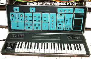 Moog musonics sonic six (sonic6)