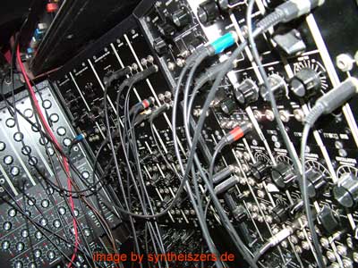 moog modular synthesizer system moogulator