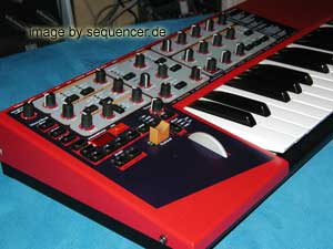 clavia nord lead 2 synthesizer