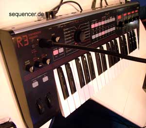 Korg R3 Korg R3 synthesizer