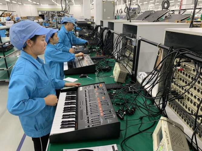 behringer-china-trip-5-730x548.jpeg