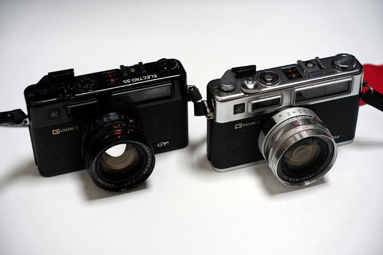 Yashica Electro 35 B&W Set.jpg